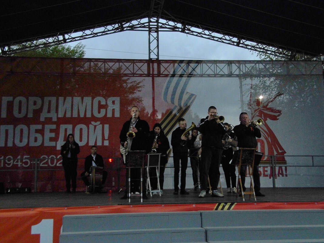 Духовой оркестр - Юлия Денискина Духовой оркестр - Юлия Денискина