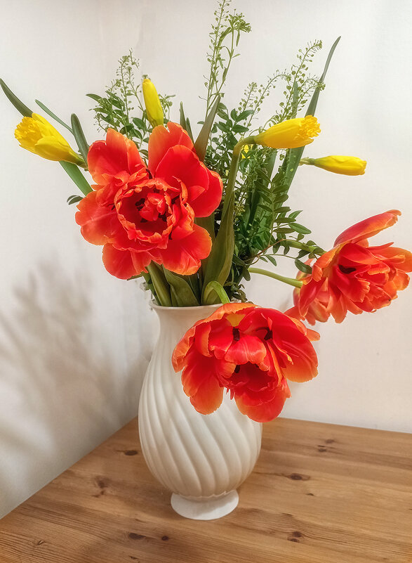 Весенний букетик. - Лилия * Весенний букетик. - Лилия *