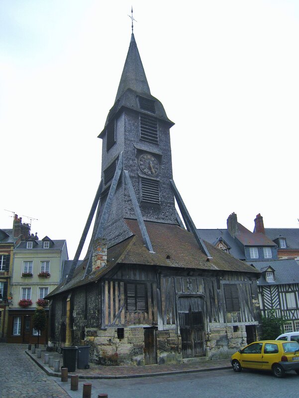 Католическая церковь Святой Екатерины в городе Онфлёр. - unix (Илья Утропов)