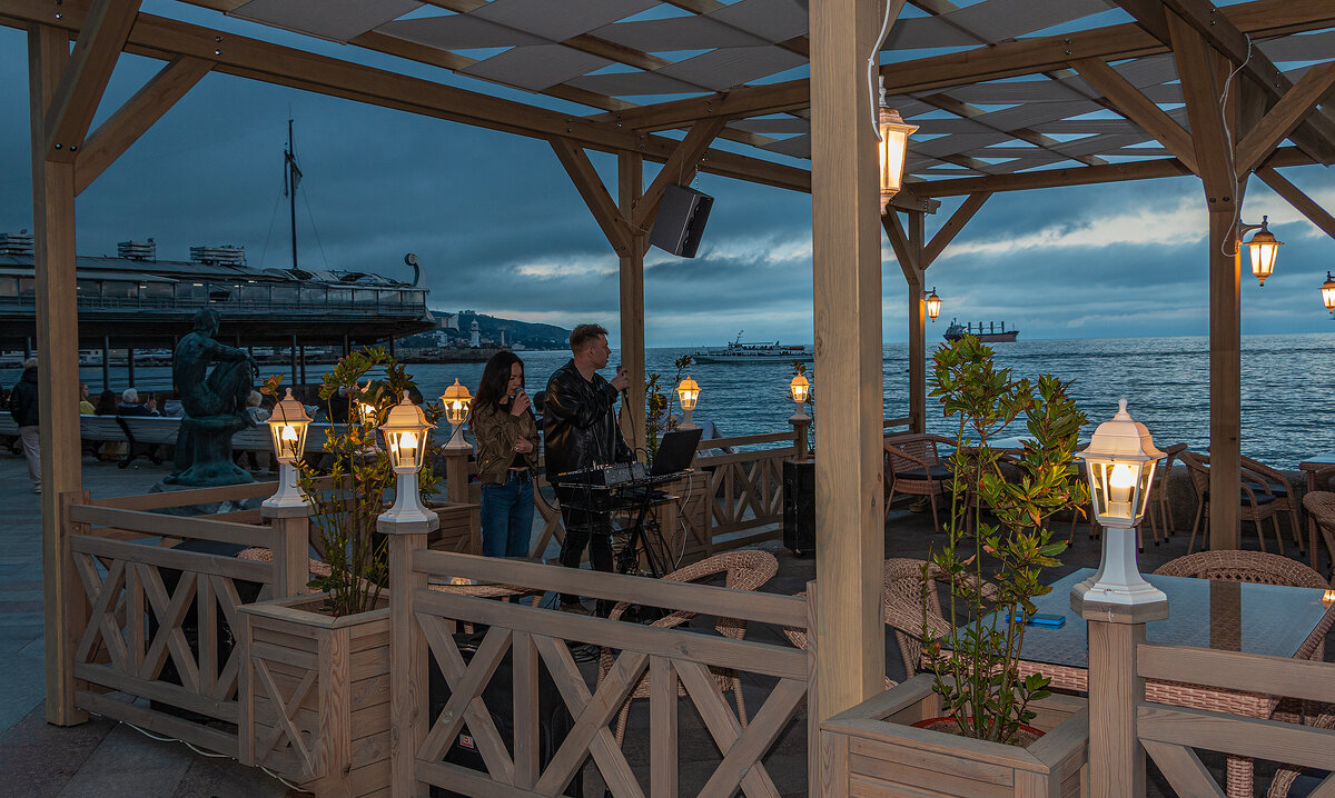 Песни моря - Юрий Яловенко Песни моря - Юрий Яловенко