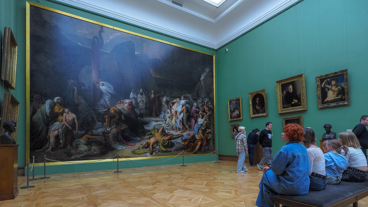 Зарисовка из Музея - юрий поляков