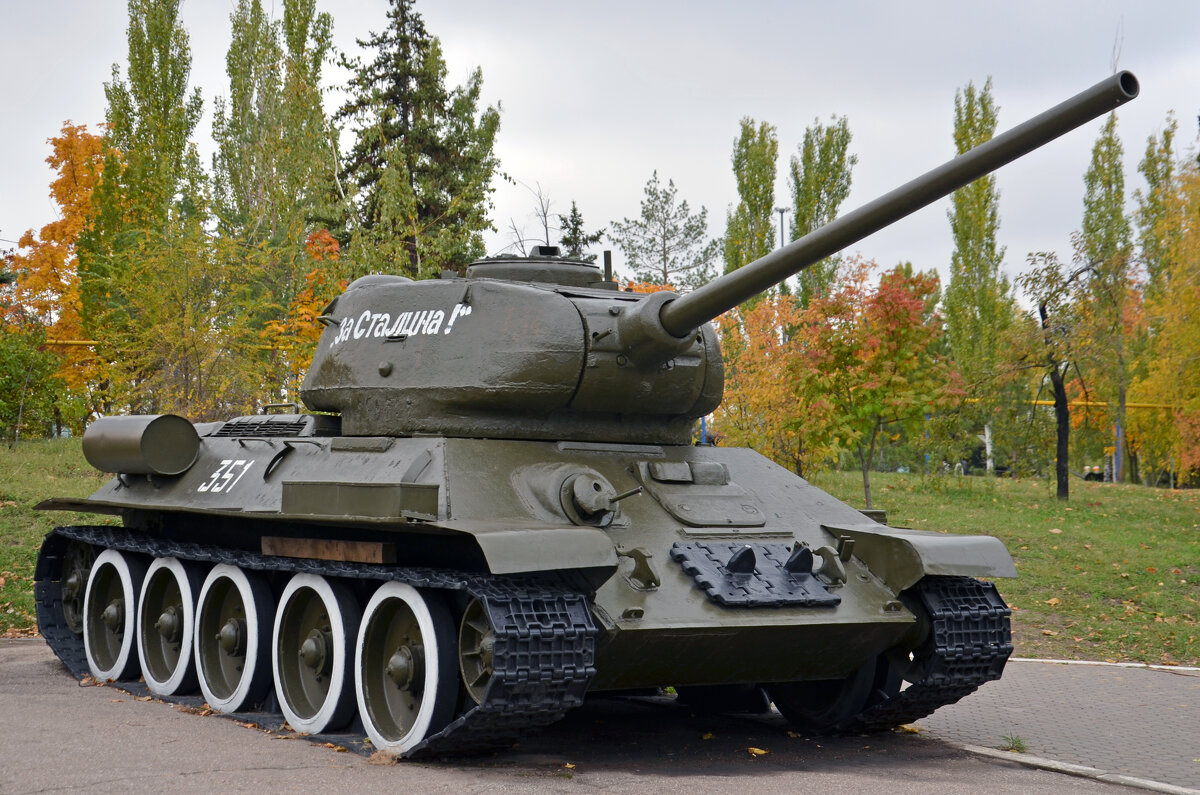 Легендарный Т-34 - Сергей М Легендарный Т-34 - Сергей М