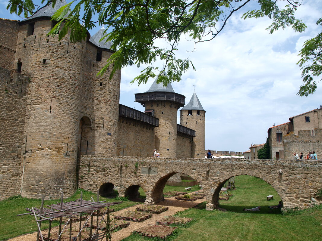 Франция. Крепость Каркассон. - Владимир Драгунский Франция. Крепость Каркассон. - Владимир Драгунский