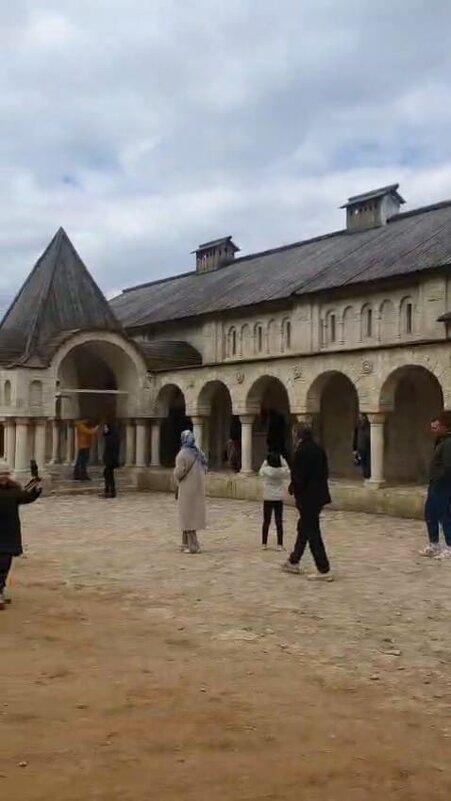 На территории "Мосфильма" - Ирэн 