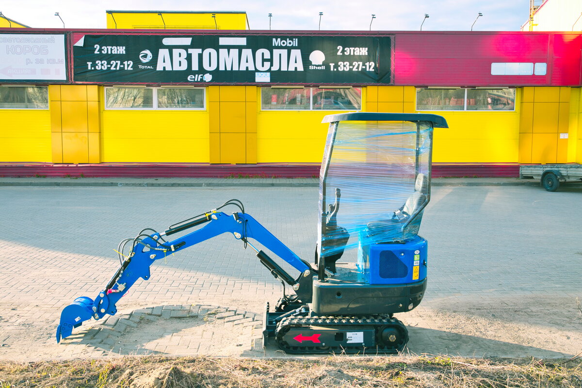 Назв. отсутств. - Денис Безногов Назв. отсутств. - Денис Безногов