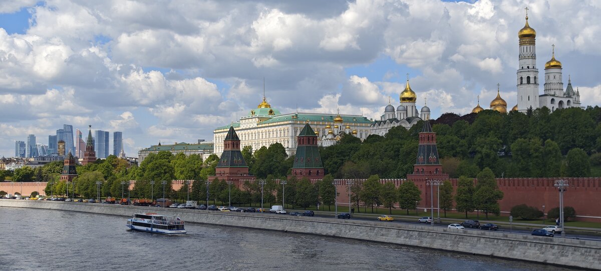 Кремль - <<< Наташа >>>