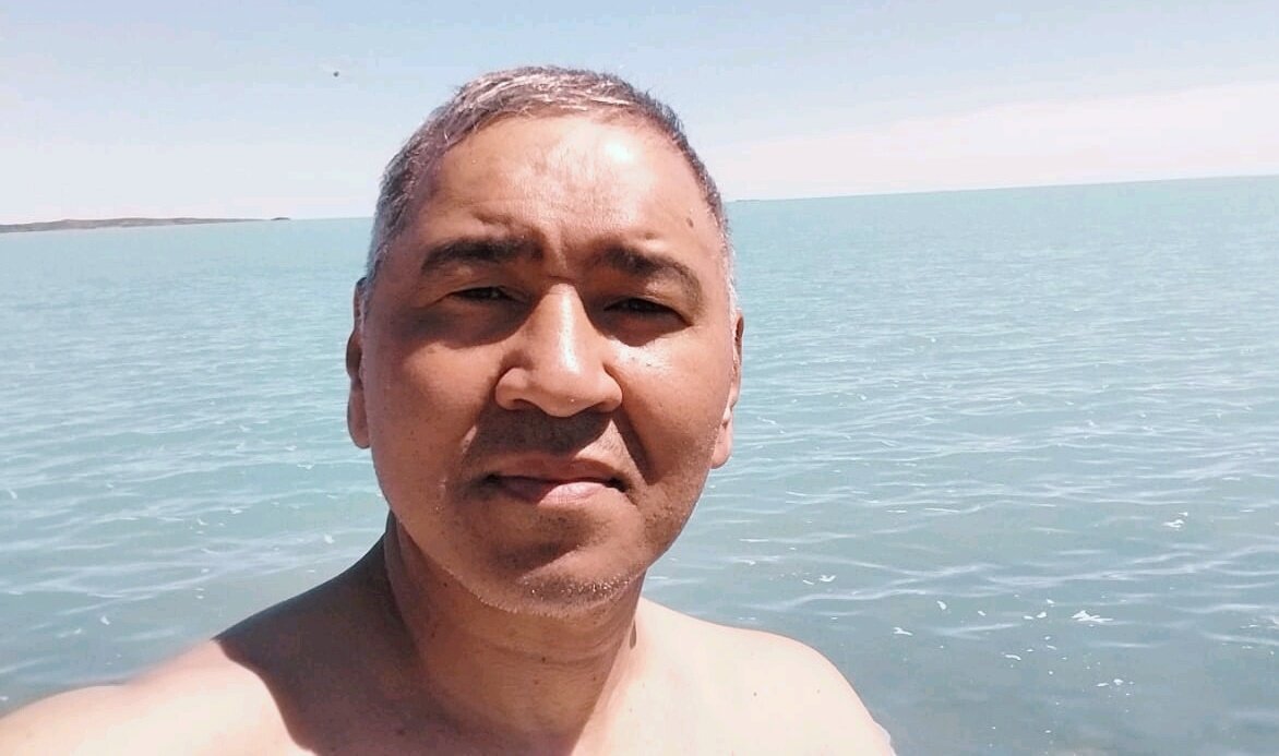 У озера - Георгиевич 