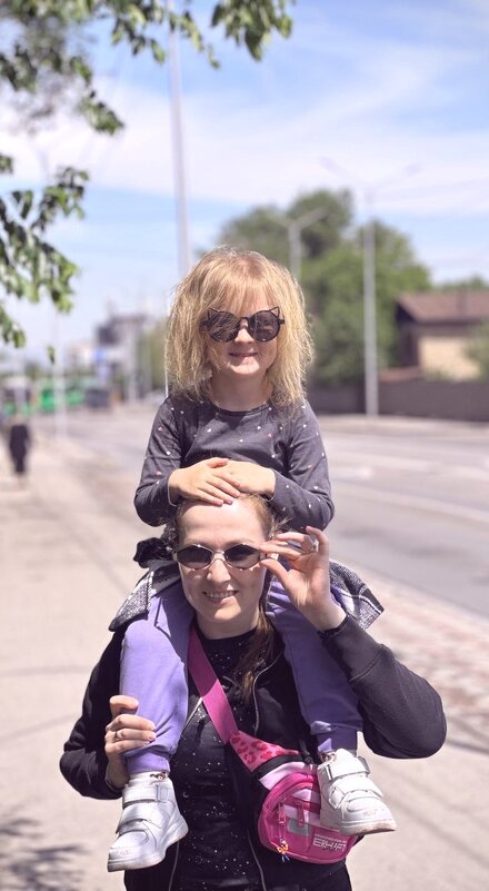 Жарко - Андрей Хлопонин