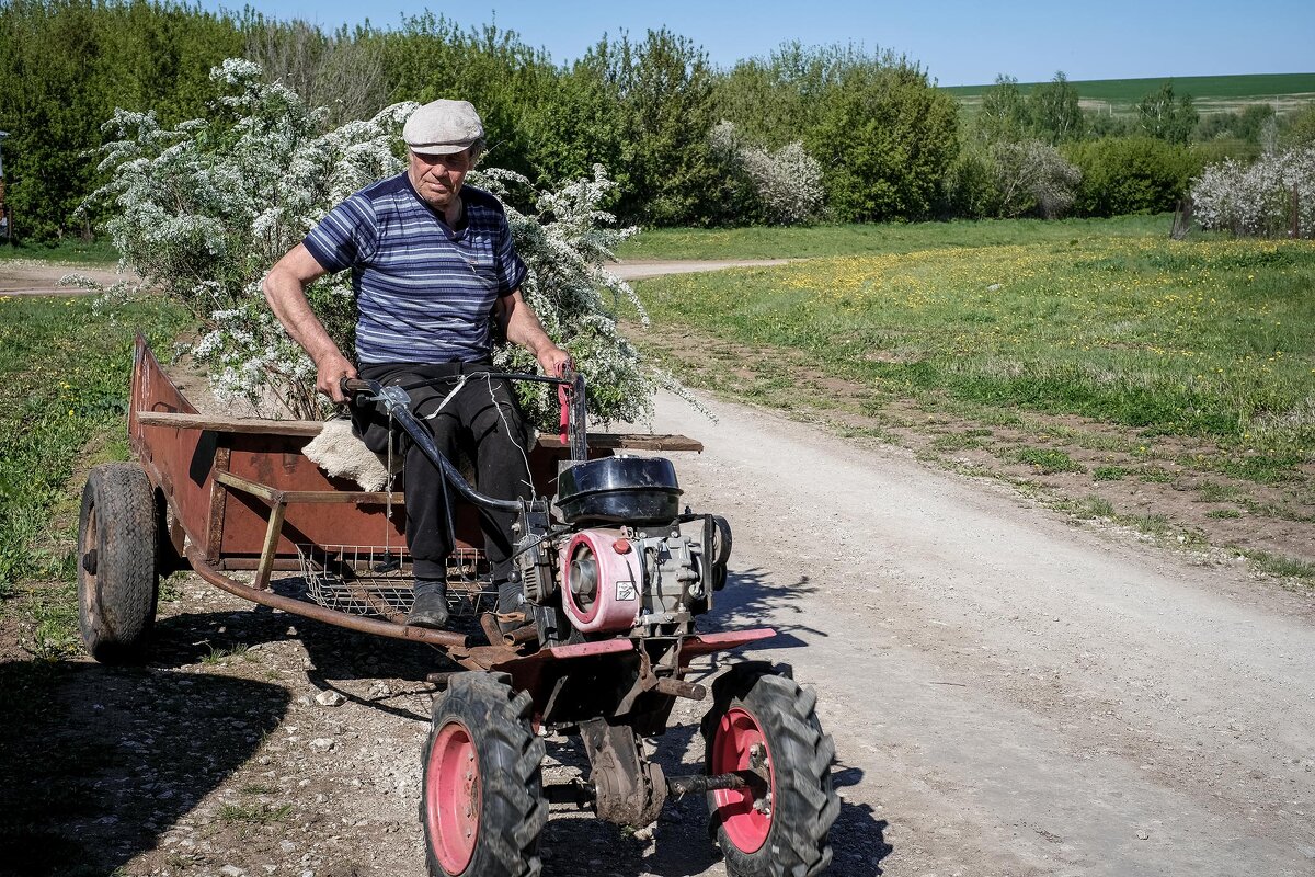 Майские будни... - Влад Никишин