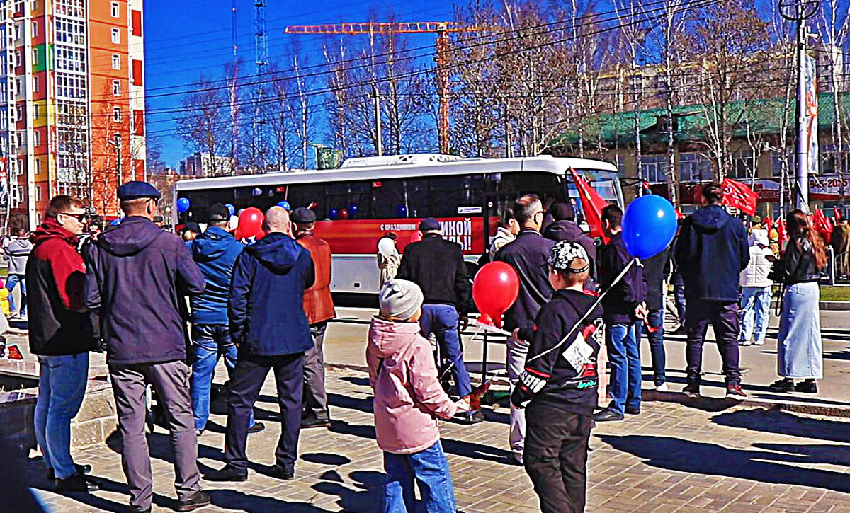 9 Мая....Ребята тоже празднуют День Победы!.. - Владимир 9 Мая....Ребята тоже празднуют День Победы!.. - Владимир