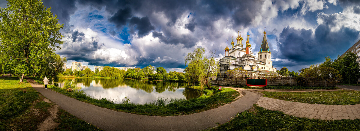 Храм у озера. - Андрей Сосновский