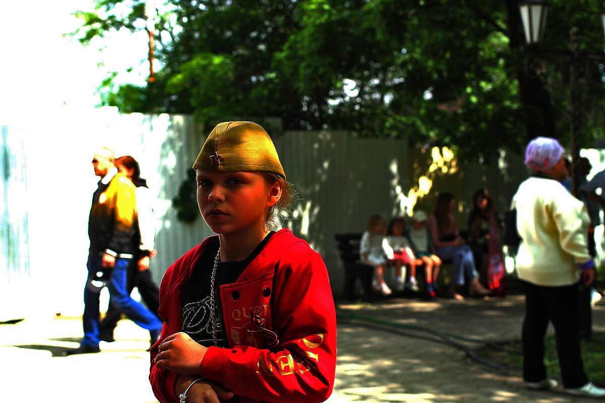 Прогулка по городу - Юрий Гайворонскiий Прогулка по городу - Юрий Гайворонскiий