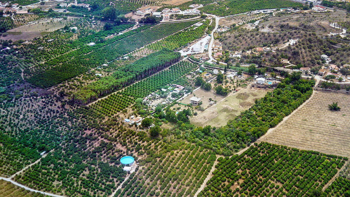 Под нами Андалусия - Alexandеr P Под нами Андалусия - Alexandеr P