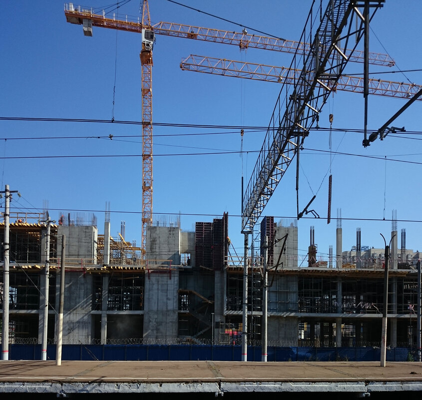 "Там, где идёт строительство и где подвешен груз" - Александр Рябчиков "Там, где идёт строительство и где подвешен груз" - Александр Рябчиков