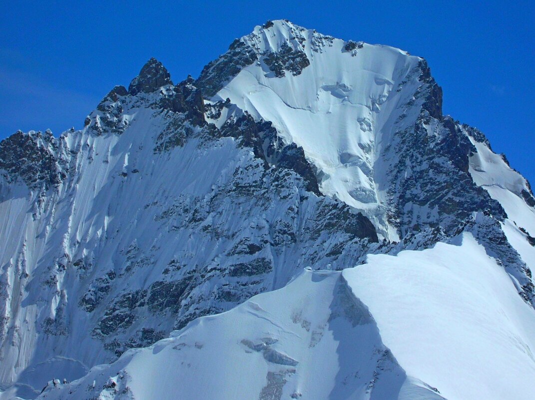 ПО ВЕРХАМ. - Виктор Осипчук