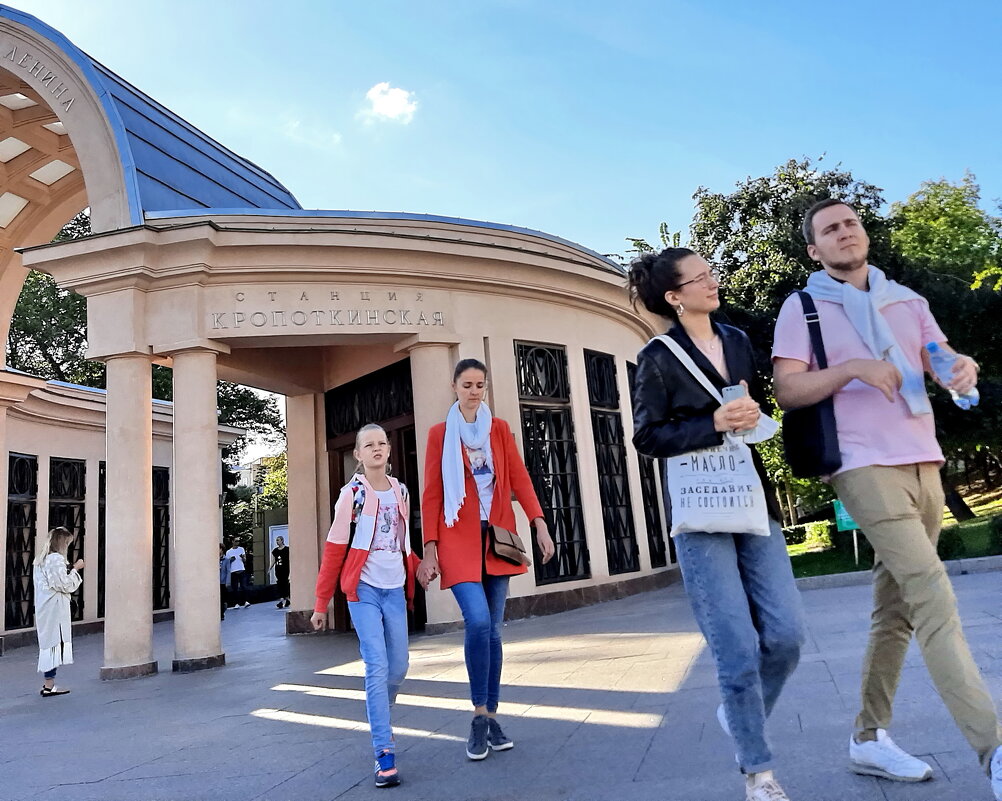 *** - Владимир Захаров