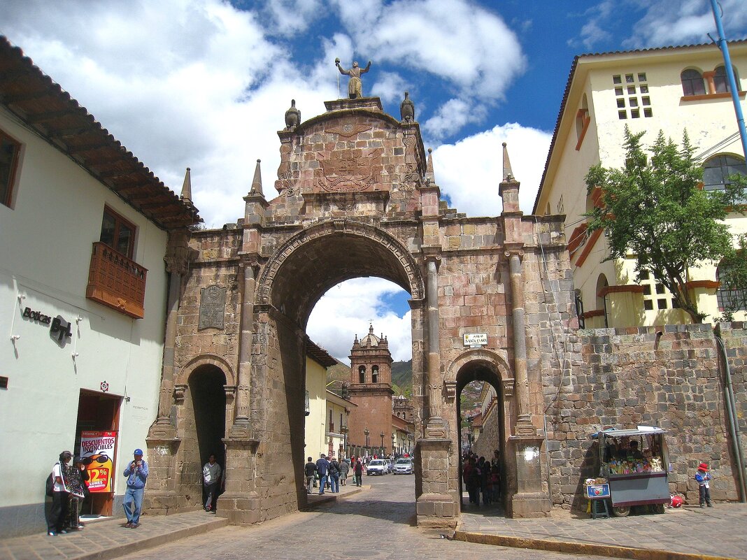 Арка Санта-Клара, Куско, Перу. - unix (Илья Утропов) Арка Санта-Клара, Куско, Перу. - unix (Илья Утропов)