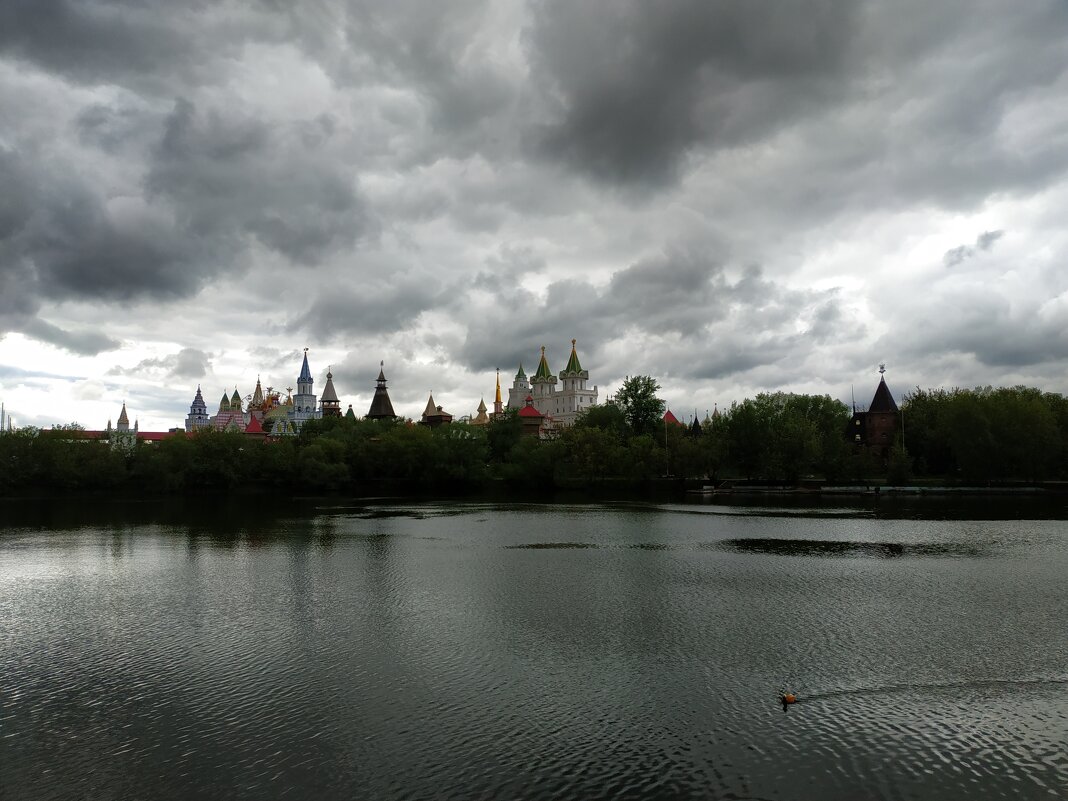 Природа очень хмурилась - Андрей Лукьянов