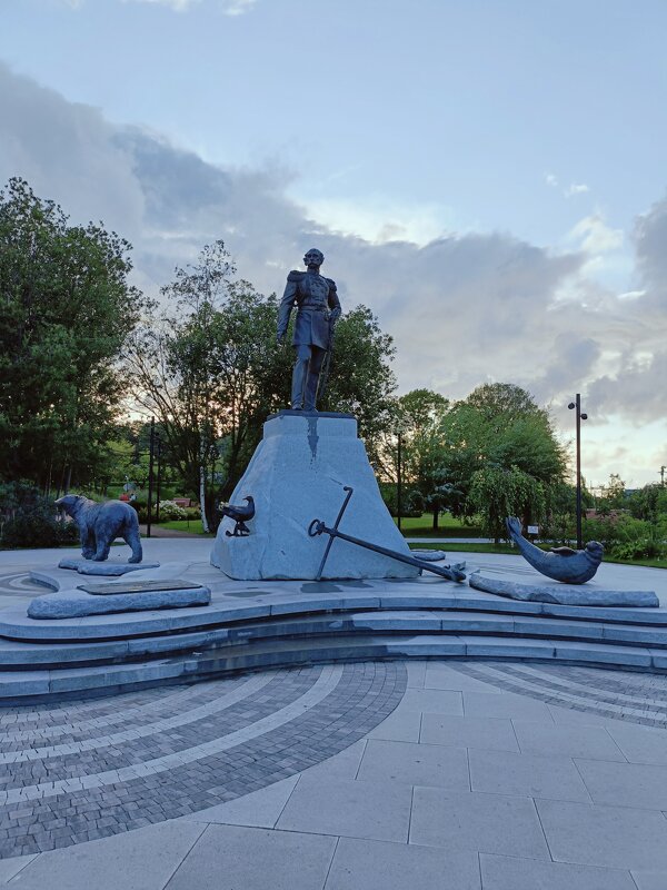 памятник Литке - Галина R... памятник Литке - Галина R...