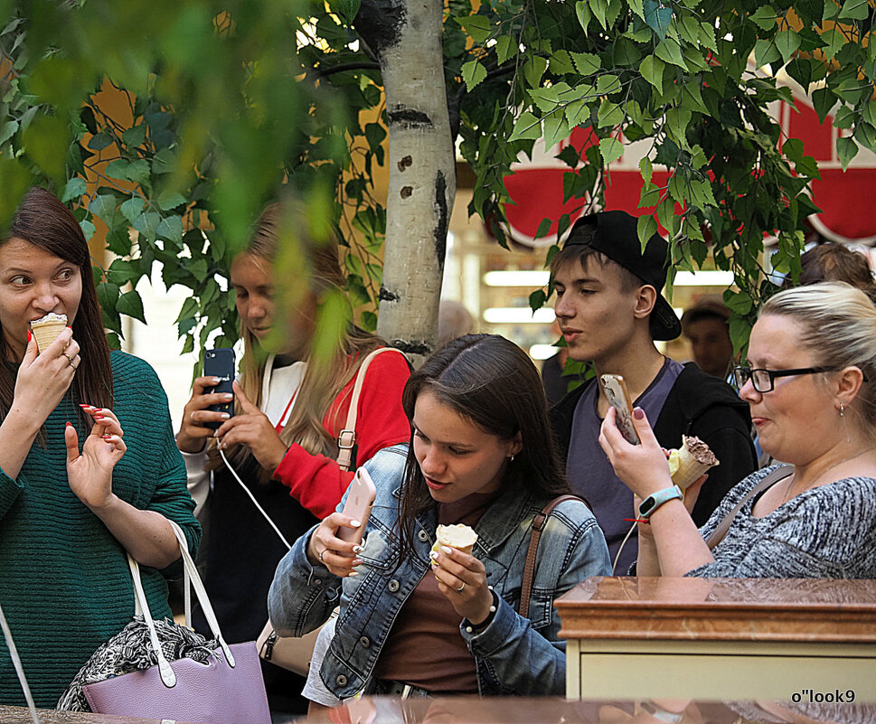 вкусное мороженое - Олег Лукьянов вкусное мороженое - Олег Лукьянов