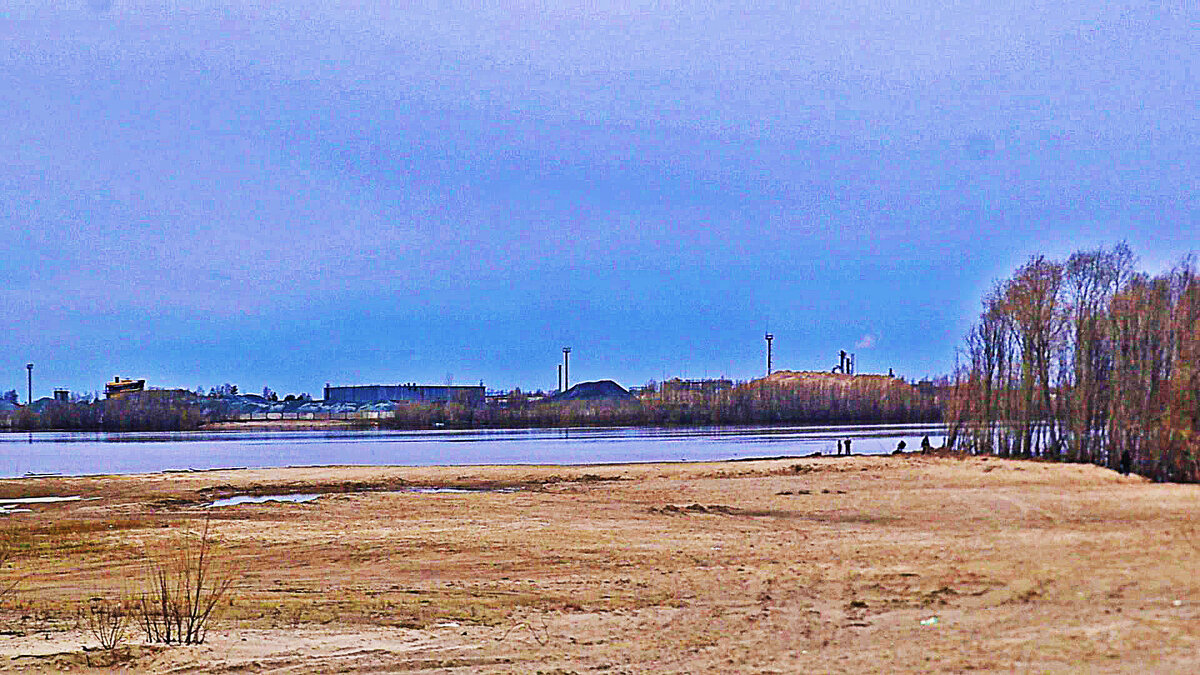 Май...Полуостров на Юганской Оби. - Владимир 