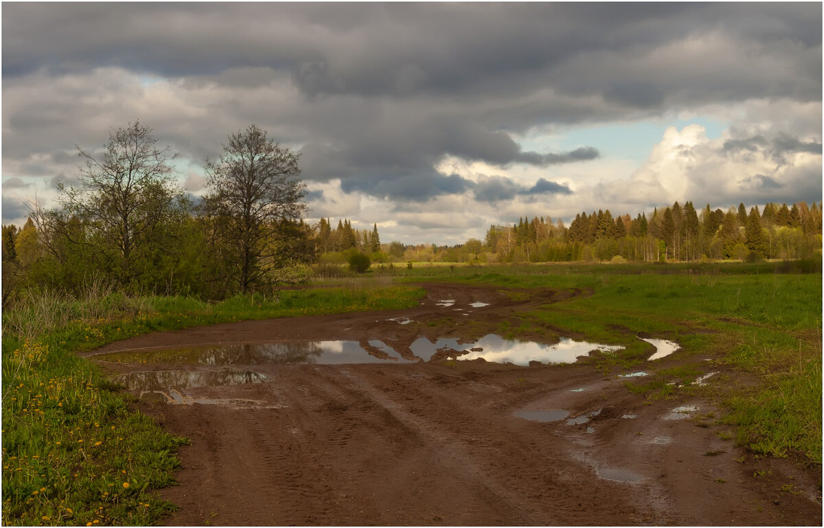 Дождливый май - Валентин Котляров