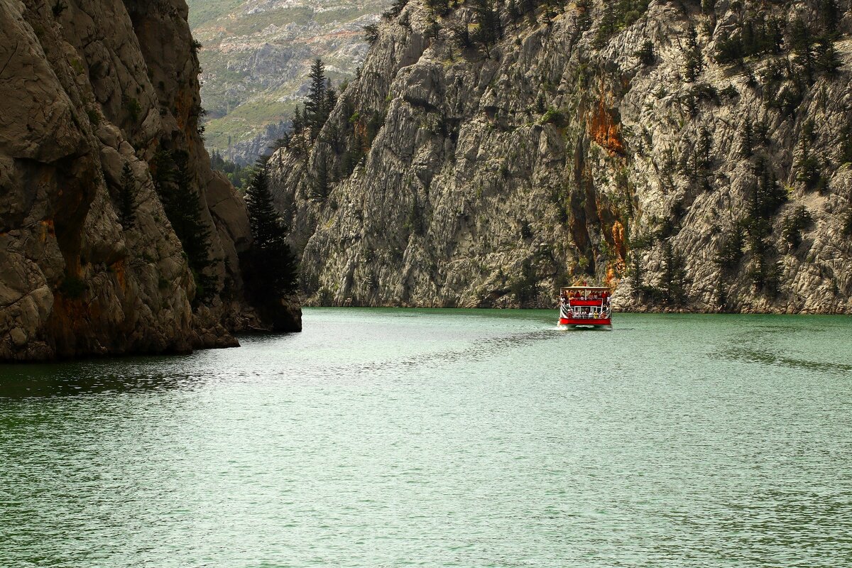 Путешевствие по каньону - Юрий. Шмаков Путешевствие по каньону - Юрий. Шмаков
