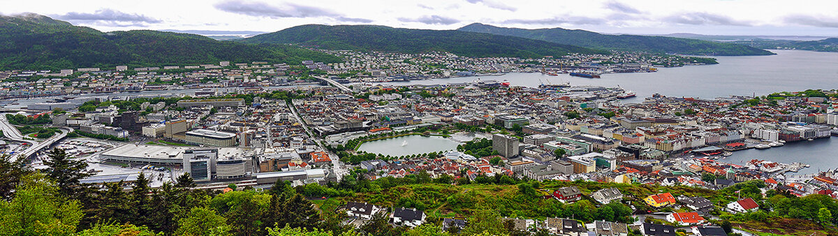 Вид с горы Флёйен на город Берген - Alexandеr P Вид с горы Флёйен на город Берген - Alexandеr P