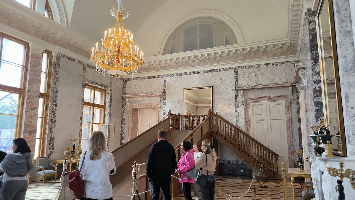 Зал с горкой. - Ольга Зал с горкой. - Ольга