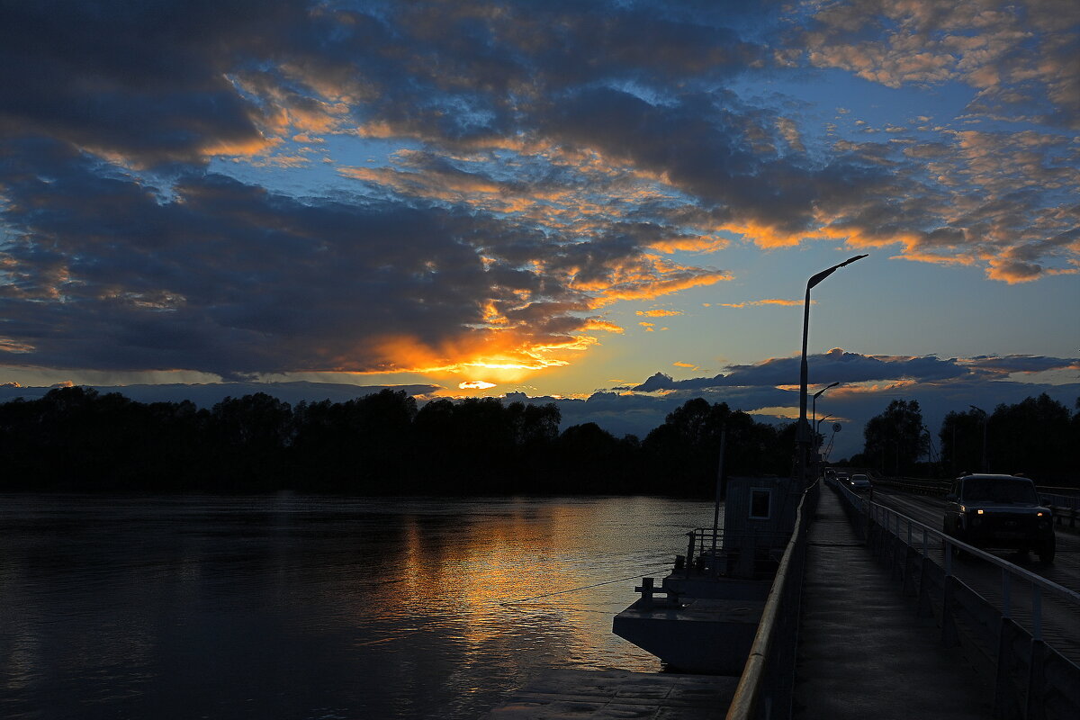 Отсветы уходящего дня. - Михаил Колосов 