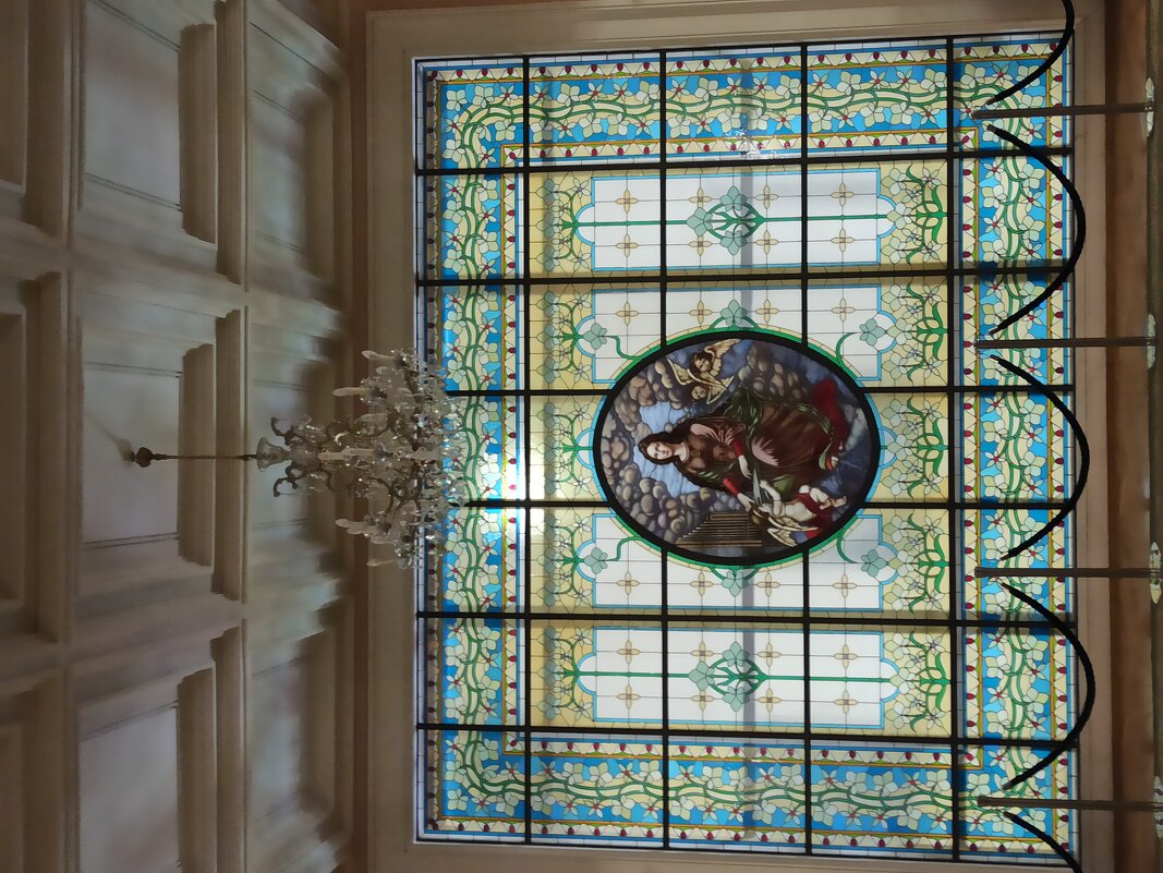 Витраж «Святая Цецилия» в Московской консерватории - Галина Витраж «Святая Цецилия» в Московской консерватории - Галина