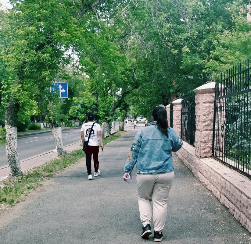 Городская суета - Андрей Хлопонин Городская суета - Андрей Хлопонин