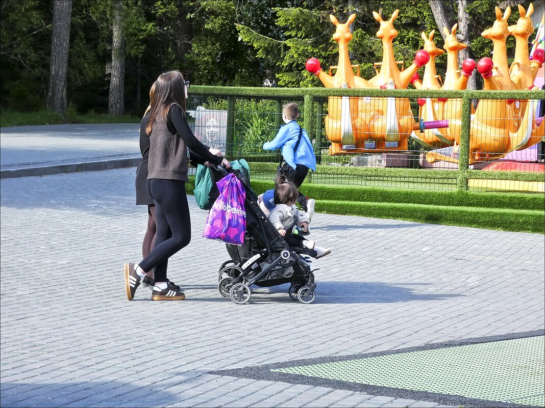 В зоопарке - Валентина * В зоопарке - Валентина *