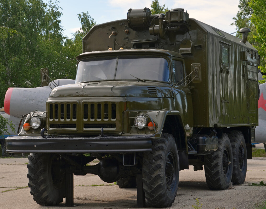 Грузовой автомобиль ЗИЛ-131 - Сергей М Грузовой автомобиль ЗИЛ-131 - Сергей М