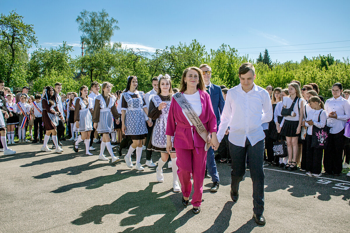 Последний звонок. Выпуск 2025 - Татьяна Семенова