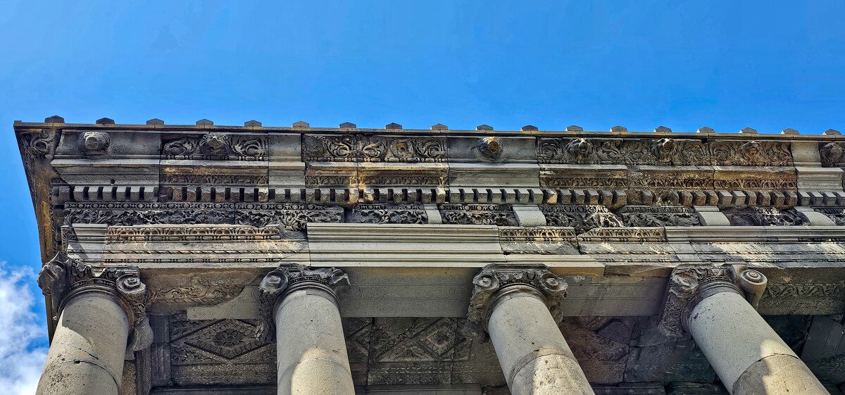 Храм Гарни́ (арм. Գառնու տաճար) - Михаил Свиденцов