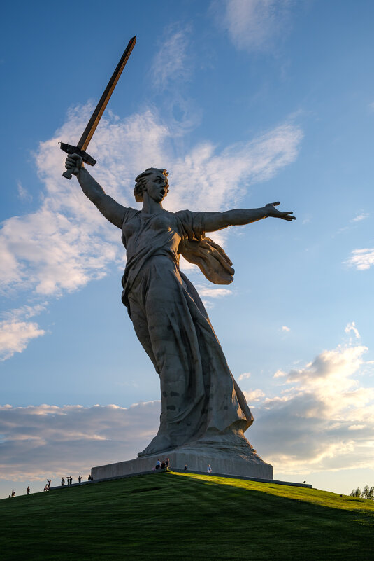 Родина- Мать - Сергей Сабешкин Родина- Мать - Сергей Сабешкин