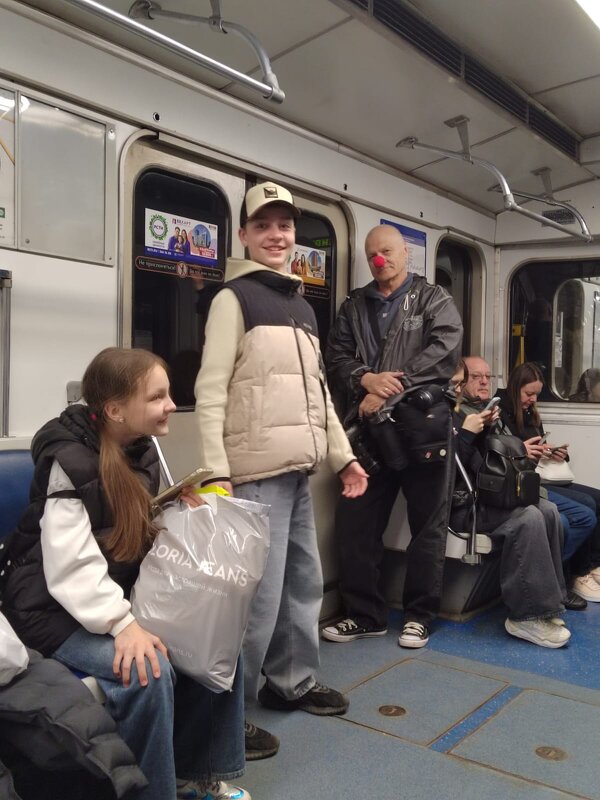 . - Алексей Неустроев