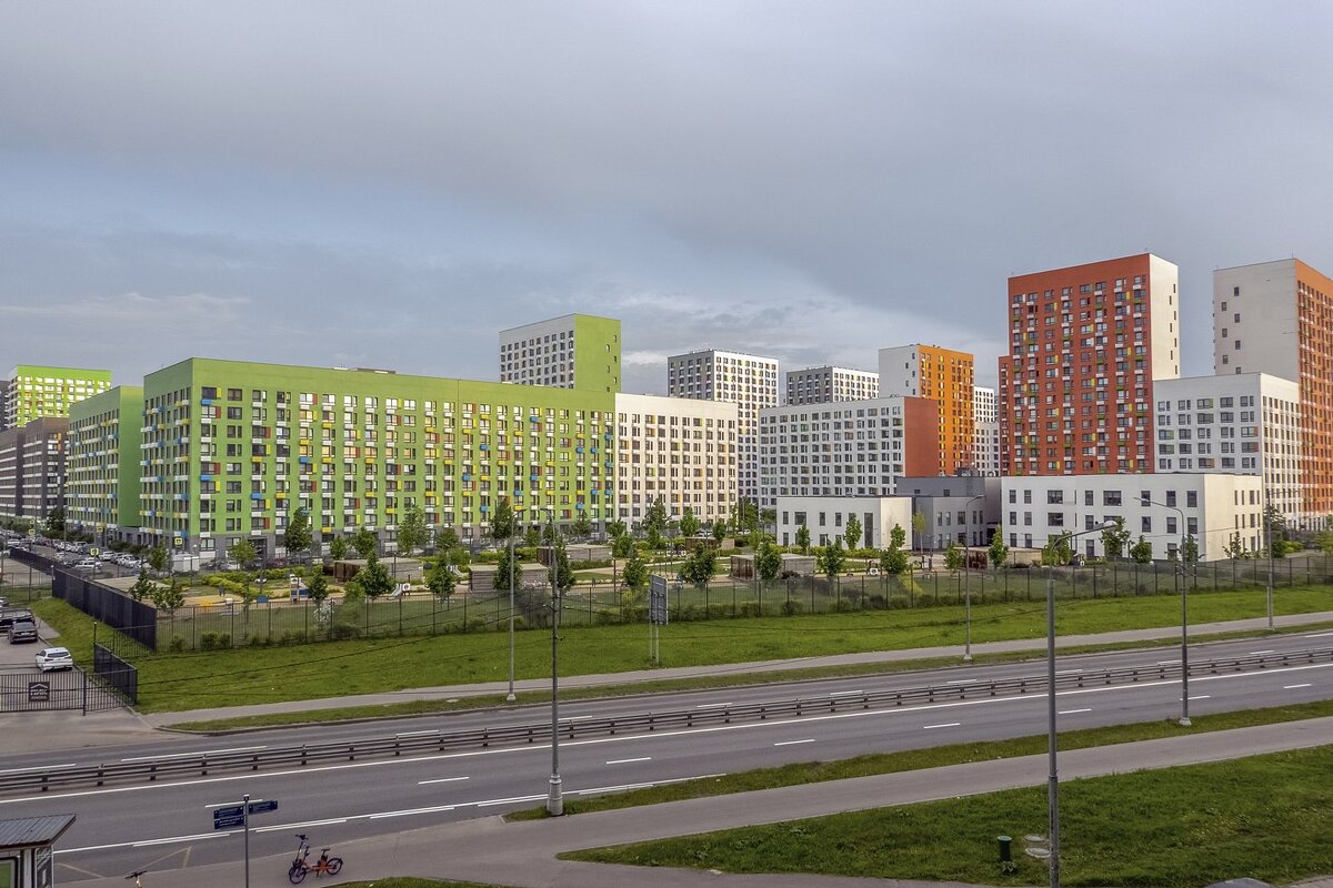 Ближе к 5 утра. Город спит - Валерий Иванович