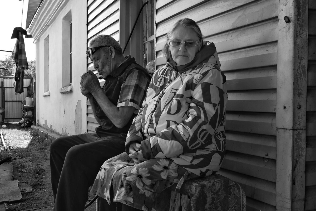 «Одна жизнь на двоих» - «В саду» - Наталья Сафронова