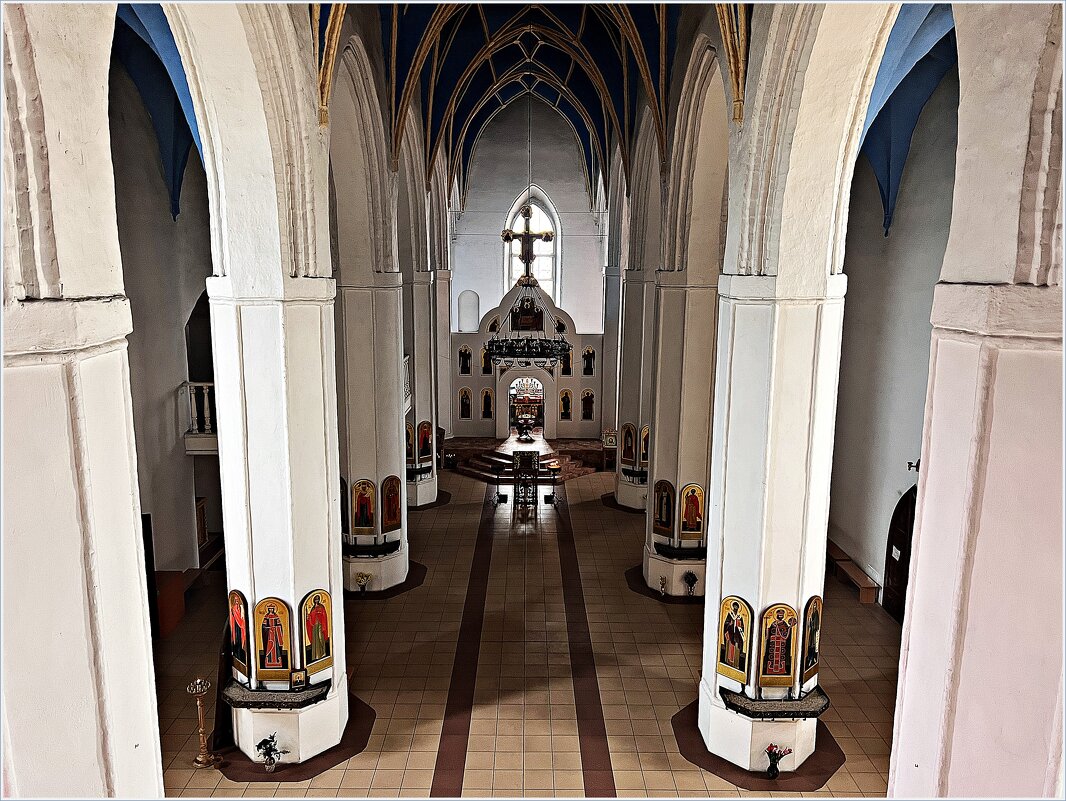 Интерьер Свято-Георгиевского храма. - Валерия Комова Интерьер Свято-Георгиевского храма. - Валерия Комова