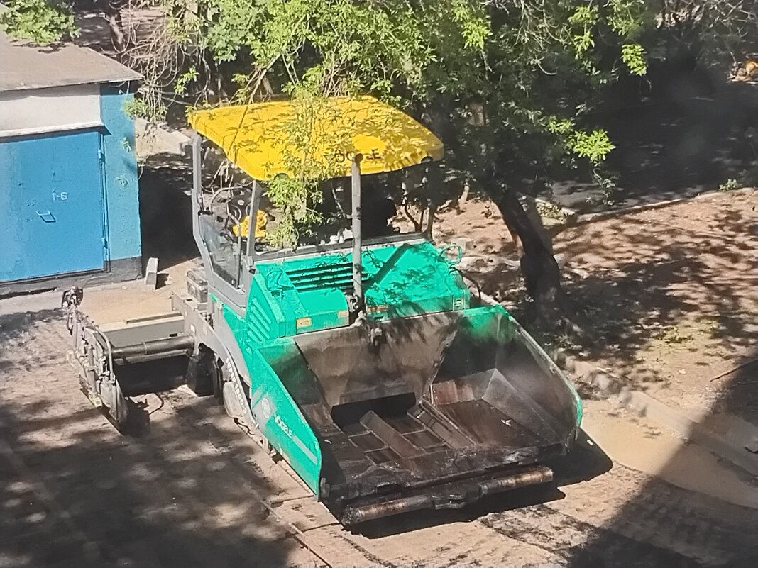 Асфальтоукладчик - Дмитрий Никитин Асфальтоукладчик - Дмитрий Никитин