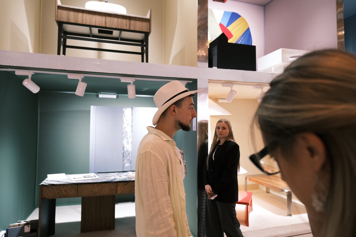 Проходя мимо - Сергей Золотавин Проходя мимо - Сергей Золотавин