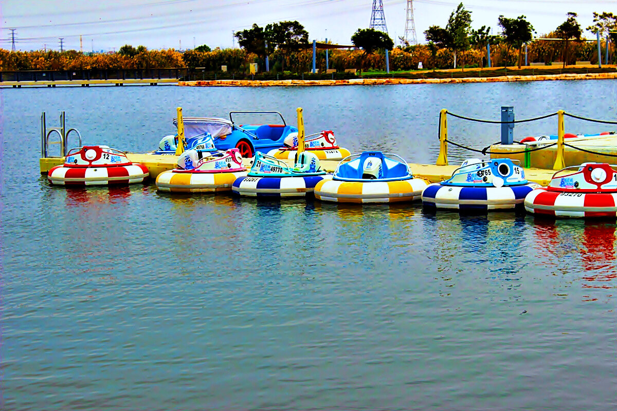 ВОДНЫЕ НЛО - Анатолий Малобродский ВОДНЫЕ НЛО - Анатолий Малобродский