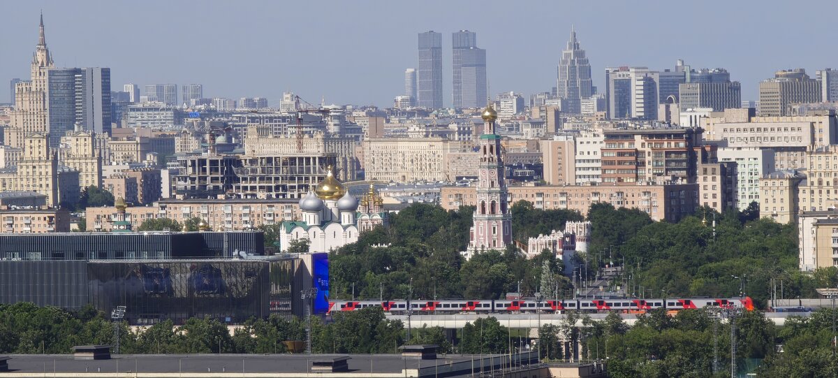 Новодевичий монастырь с Вороьевых гор - <<< Наташа >>> Новодевичий монастырь с Вороьевых гор - <<< Наташа >>>