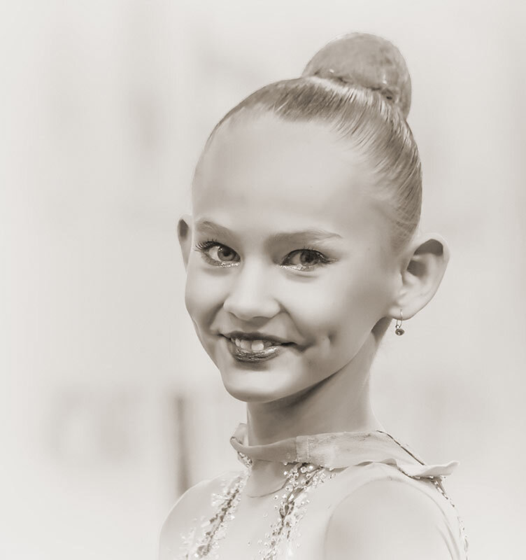 Гимнастка - SanSan 