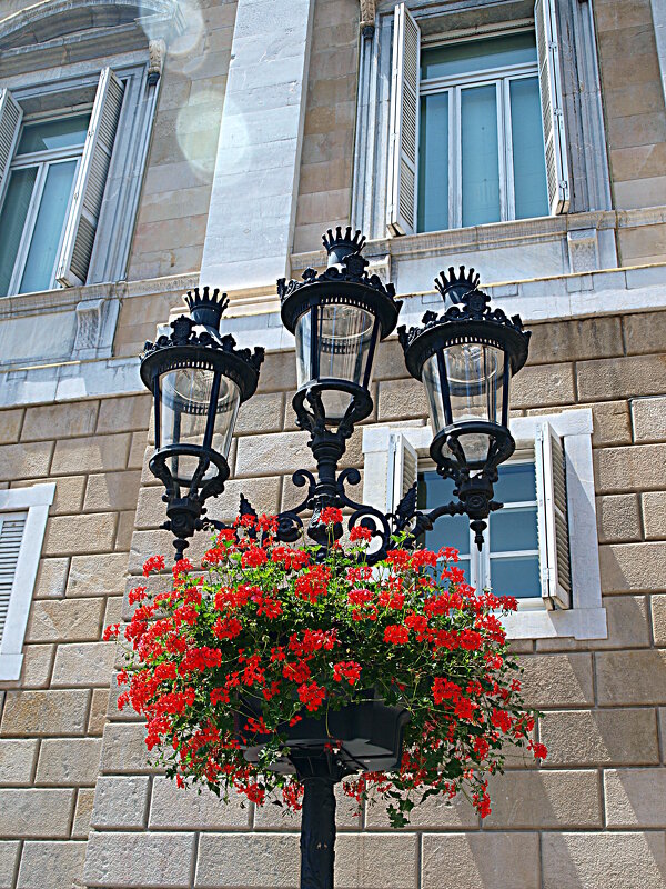 Барселона. - Владимир Драгунский Барселона. - Владимир Драгунский