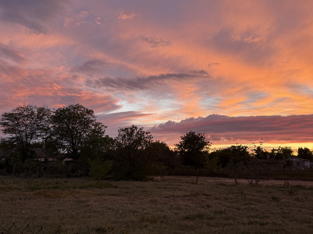 А закаты алые, алые…. - Валентина .
