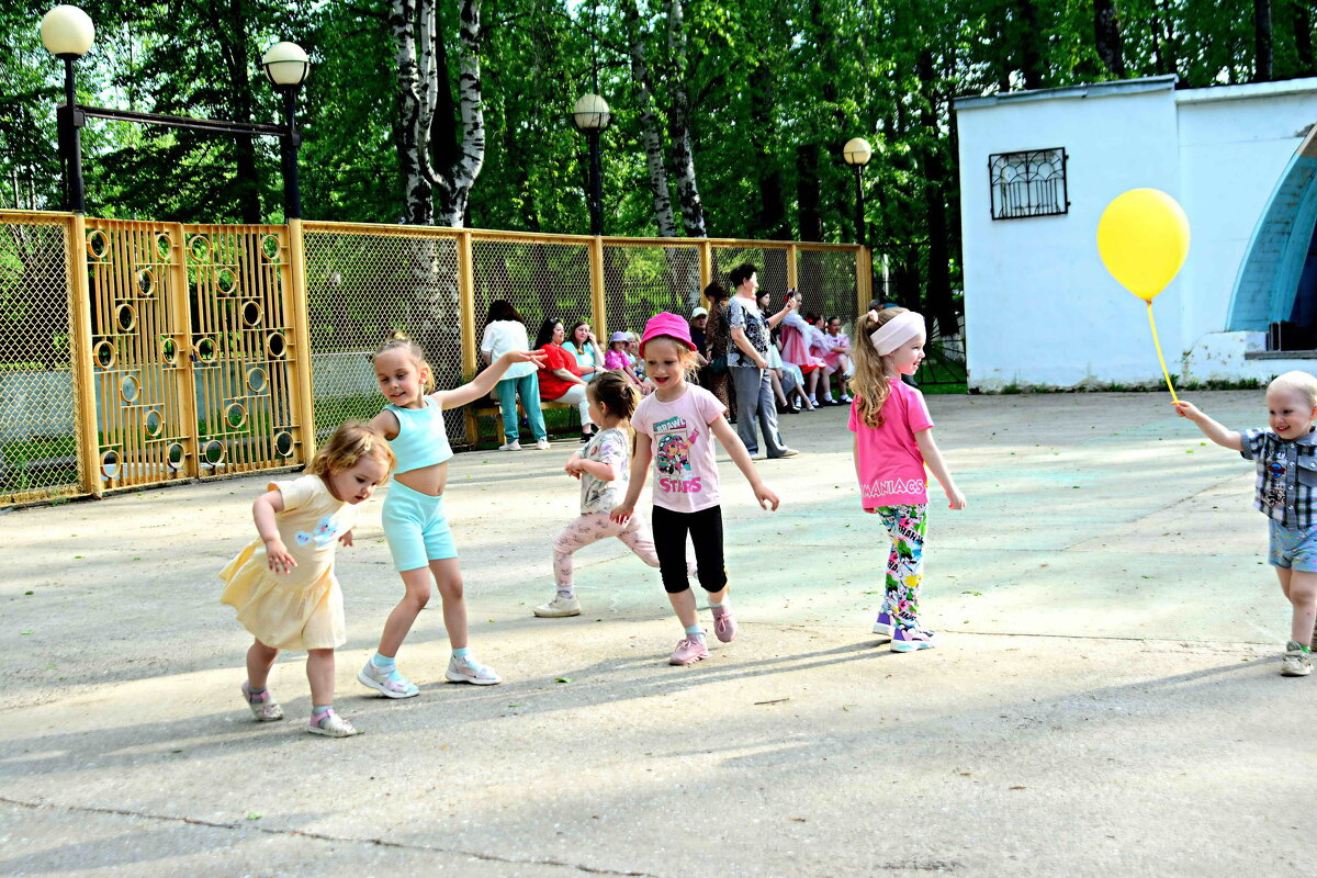 *** - Александр 