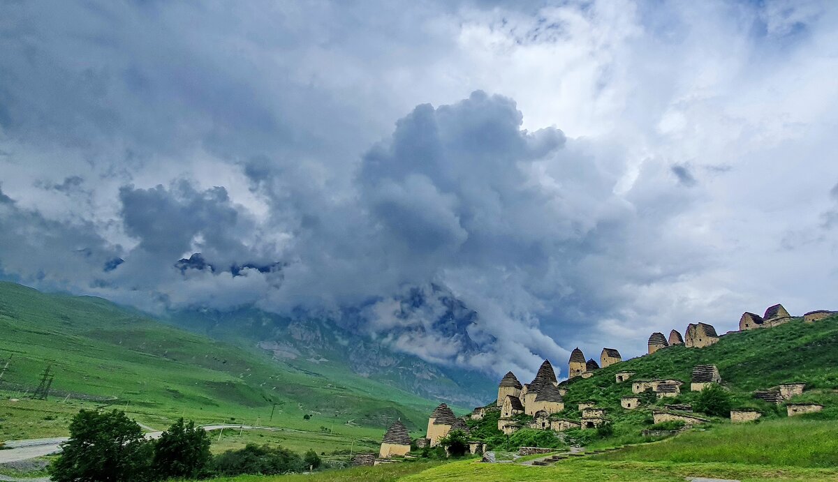 «Город мёртвых» (Даргавский некрополь) Северная Осетия - Михаил Свиденцов